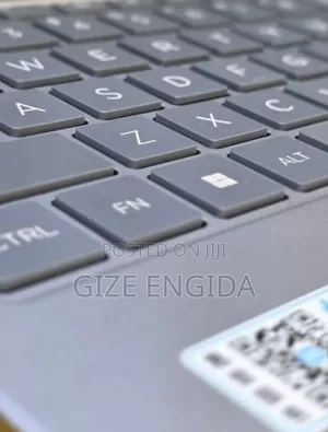 New Laptop HP Stream Notebook 16GB Intel Core i7 SSD 1T