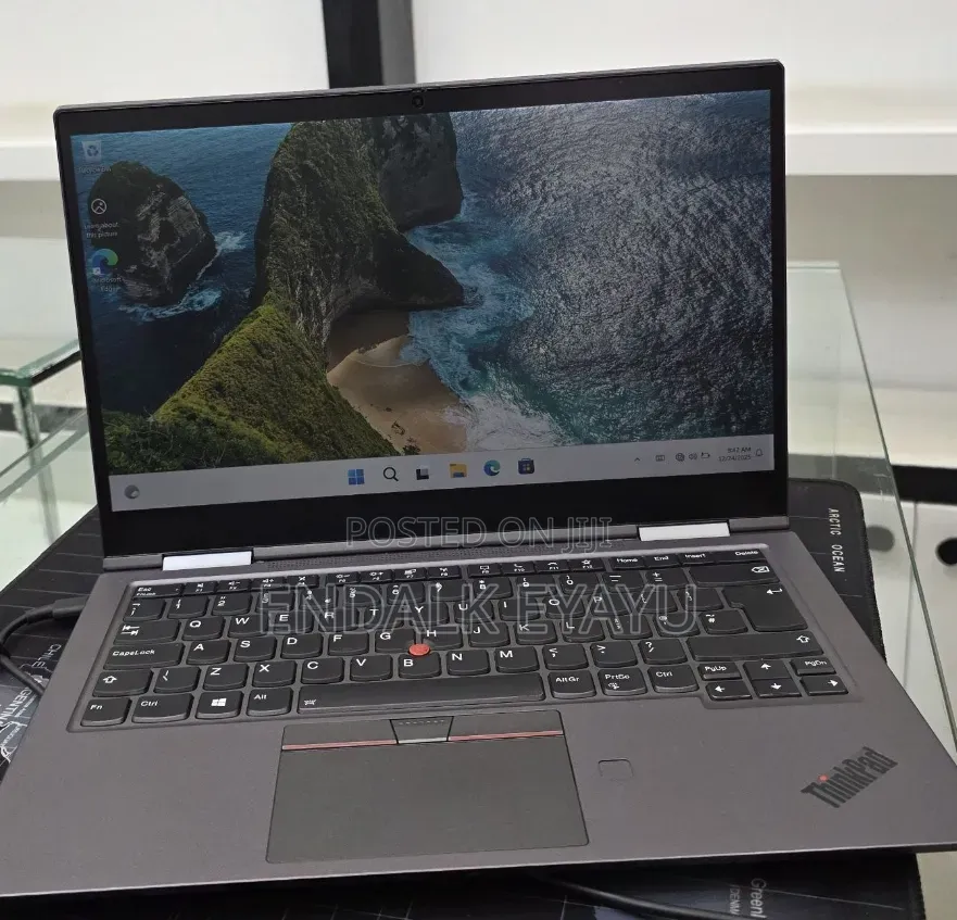 New Laptop Lenovo ThinkPad X1 Yoga 16GB Intel Core i7 SSD 512GB