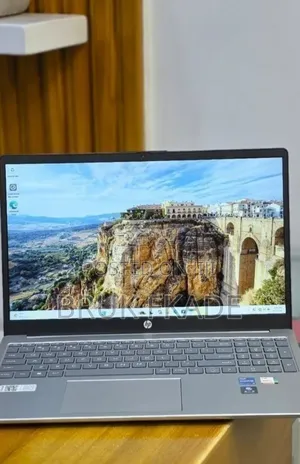New Laptop HP Stream Notebook 16GB Intel Core i7 SSD 1T