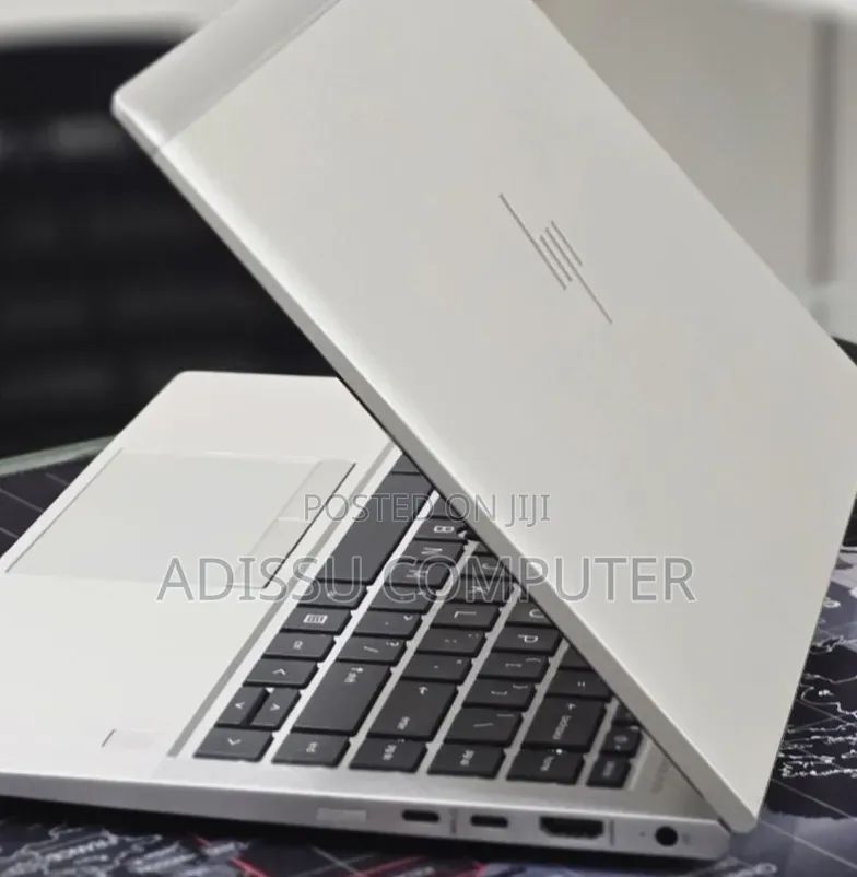 New Laptop HP EliteBook 845 G7 16GB AMD Ryzen 7 SSD 512GB