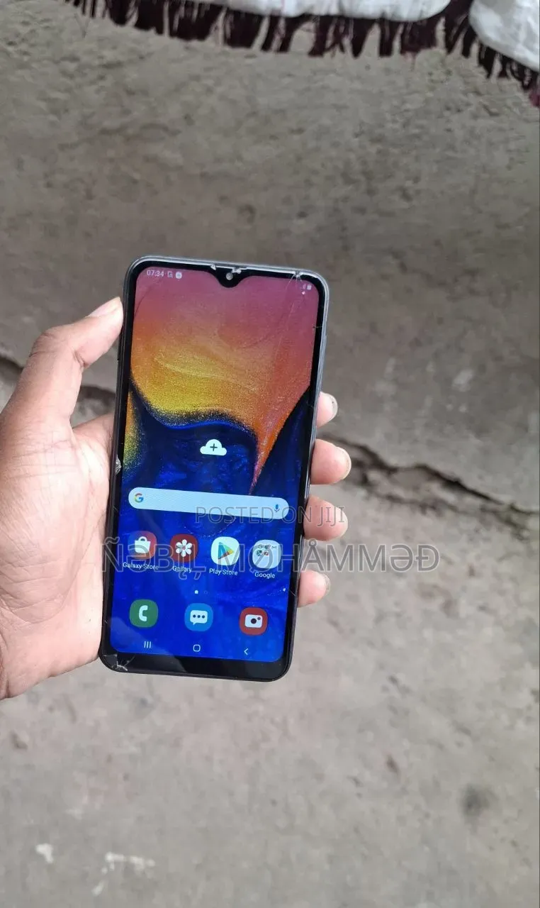 Samsung A10 32 GB
