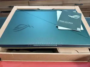 New Laptop Asus ROG Strix G16 16GB Intel Core i7 SSD 1T