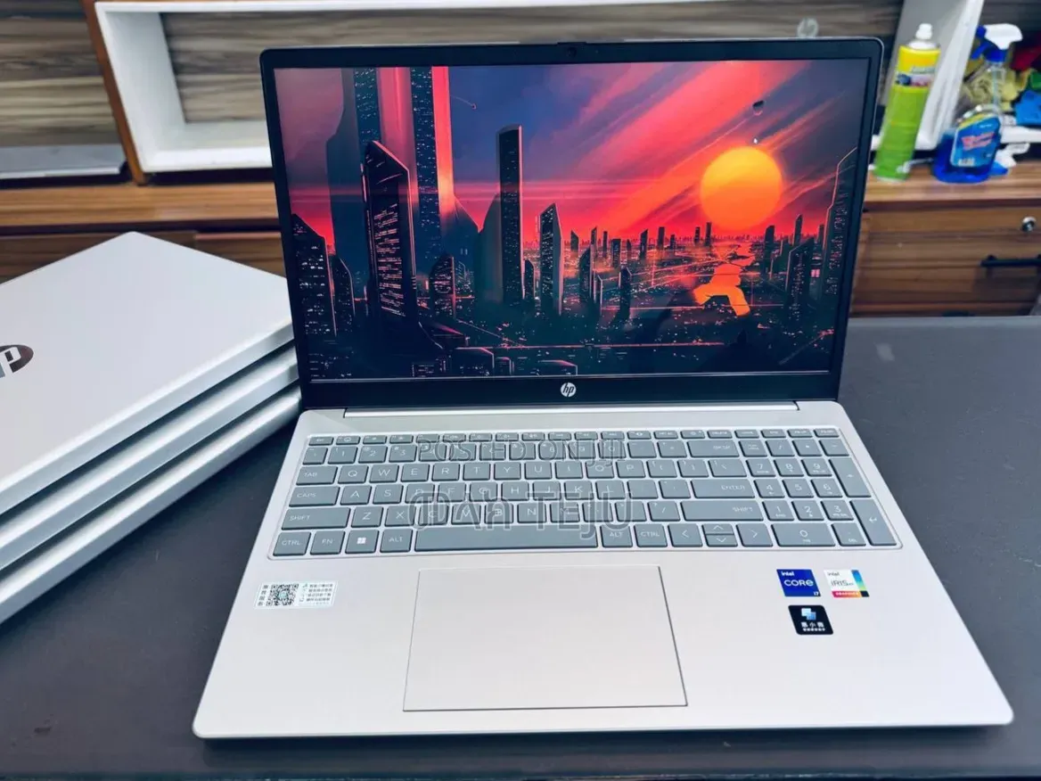 New Laptop HP Stream Notebook 16GB Intel Core i7 SSD 512GB