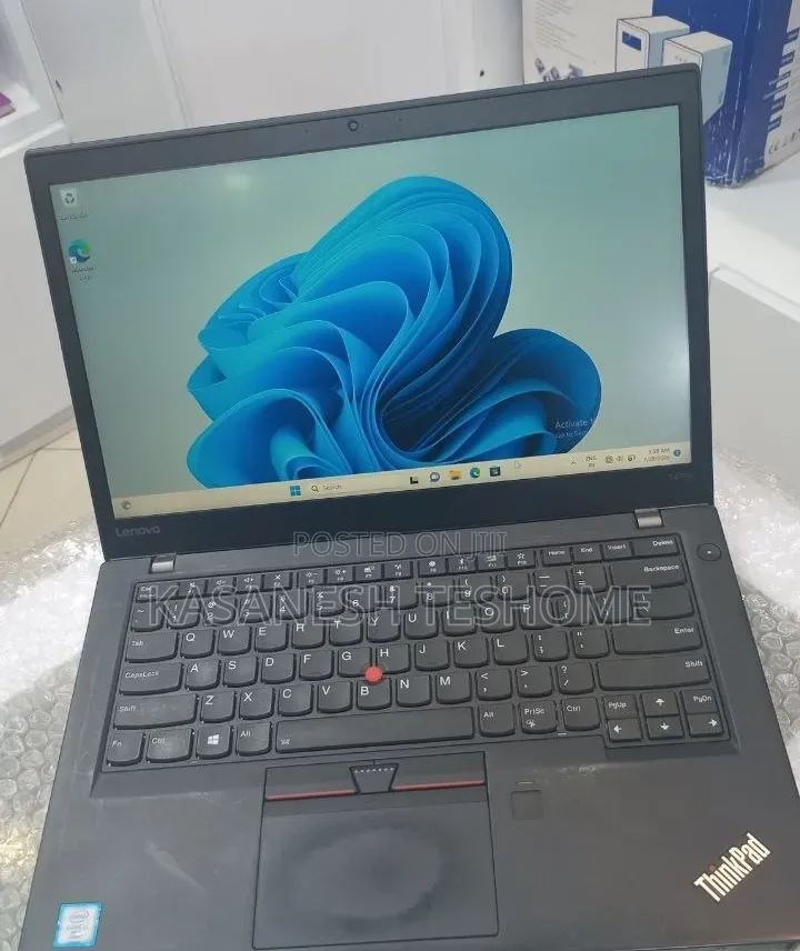 New Laptop Lenovo ThinkPad X1 Yoga 8GB Intel Core i5 SSD 256GB