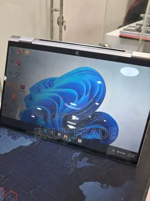 New Laptop HP EliteBook x360 1030 G8 16GB Intel Core i7 SSD 512GB