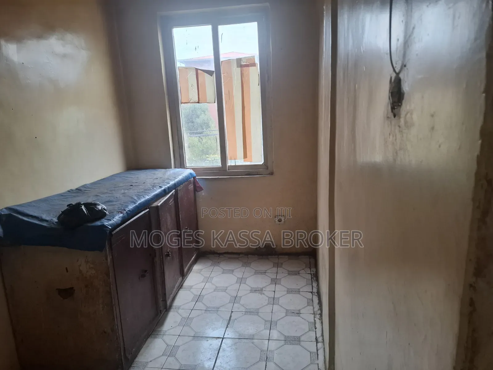 2bdrm Condo in አያት መብራት ኃይል የሚሸጥ ባለ, Yeka for sale