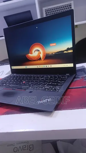 New Laptop Lenovo ThinkPad P14s 16GB AMD Ryzen 7 SSD 512GB