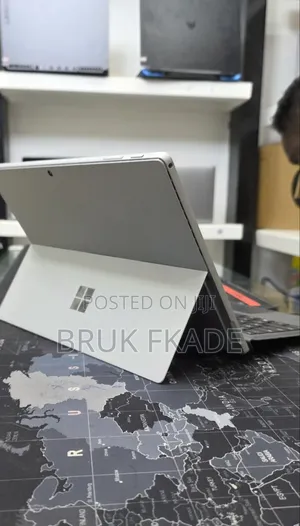 New Laptop Microsoft Surface Pro 7 16GB Intel Core i7 SSD 512GB
