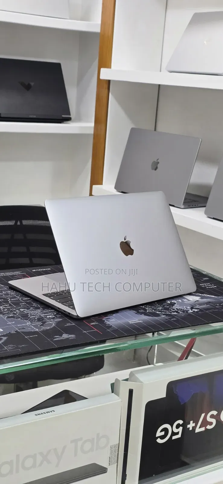 New Laptop Apple MacBook Pro 2019 16GB Intel Core i7 SSD 256GB