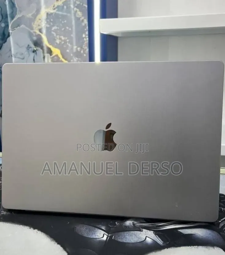 New Laptop Apple MacBook Pro 2021 M1 32GB Apple M1 Pro SSD 1T