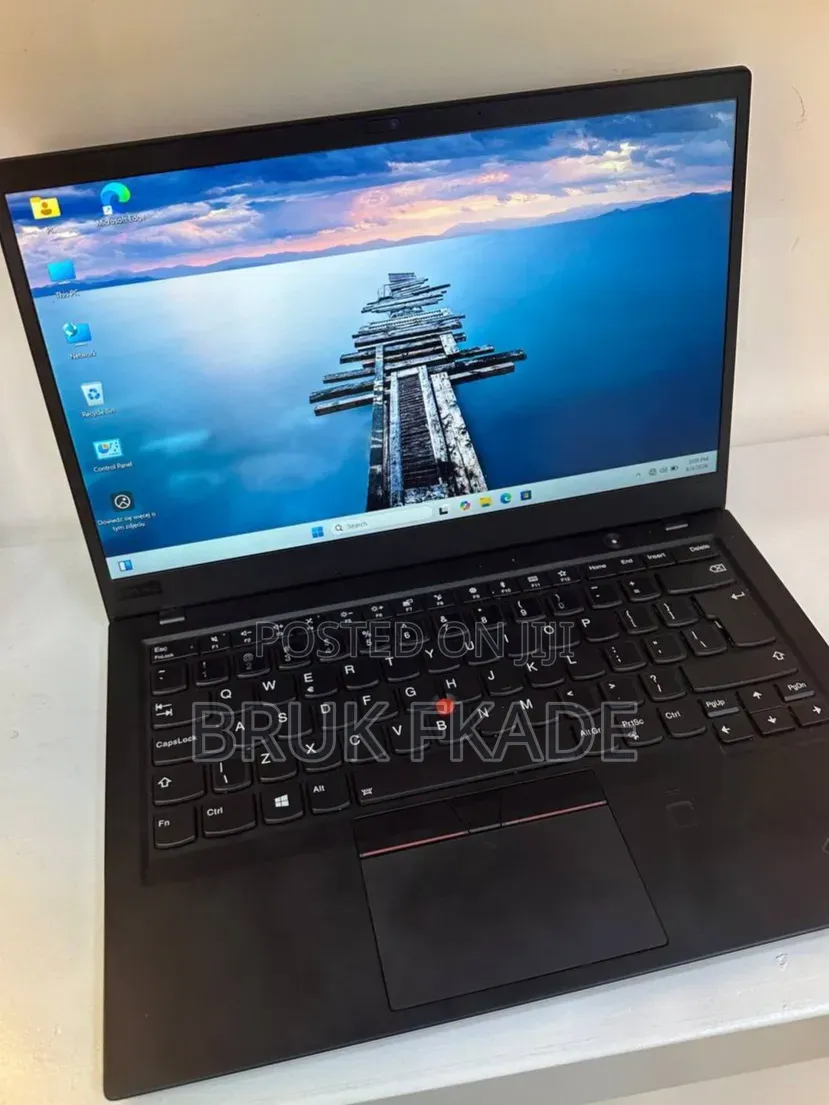 New Laptop Lenovo ThinkPad X1 Carbon 16GB Intel Core i7 SSD 512GB