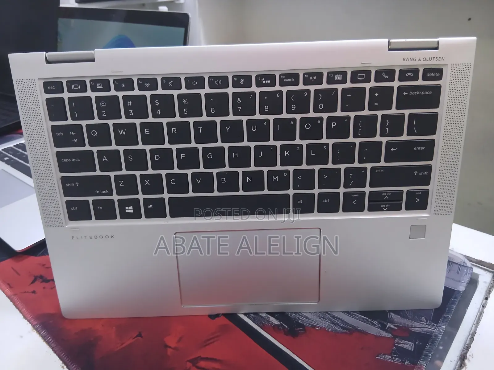 New Laptop HP EliteBook X360 1030 G3 8GB Intel Core i5 SSD 256GB