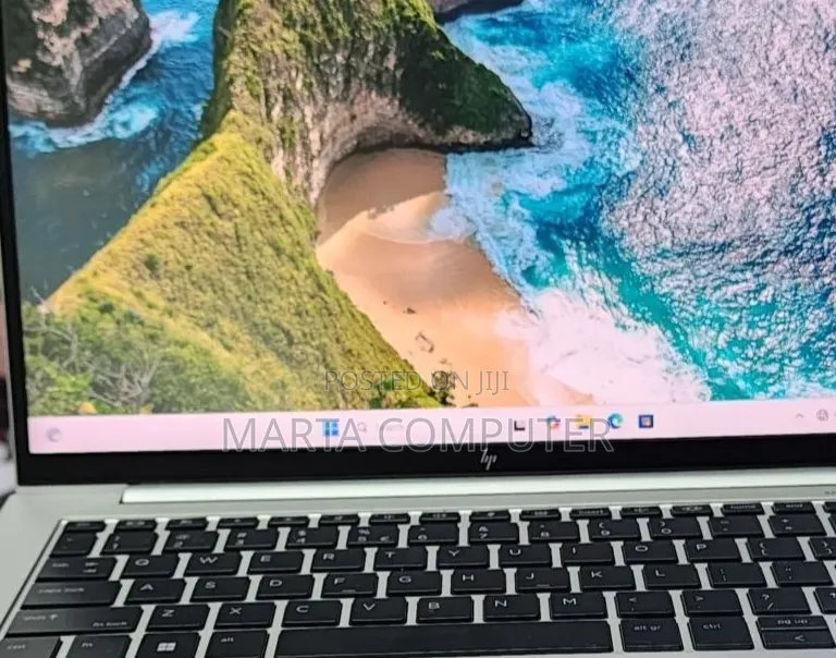 New Laptop HP EliteBook 840 G9 16GB Intel Core i7 SSD 512GB