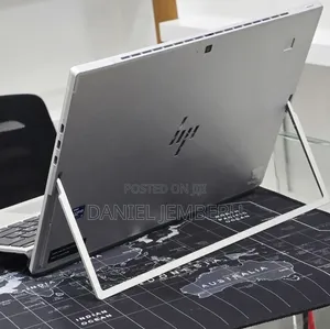 New Laptop HP Elite X2 G8 16GB Intel Core i7 SSD 512GB