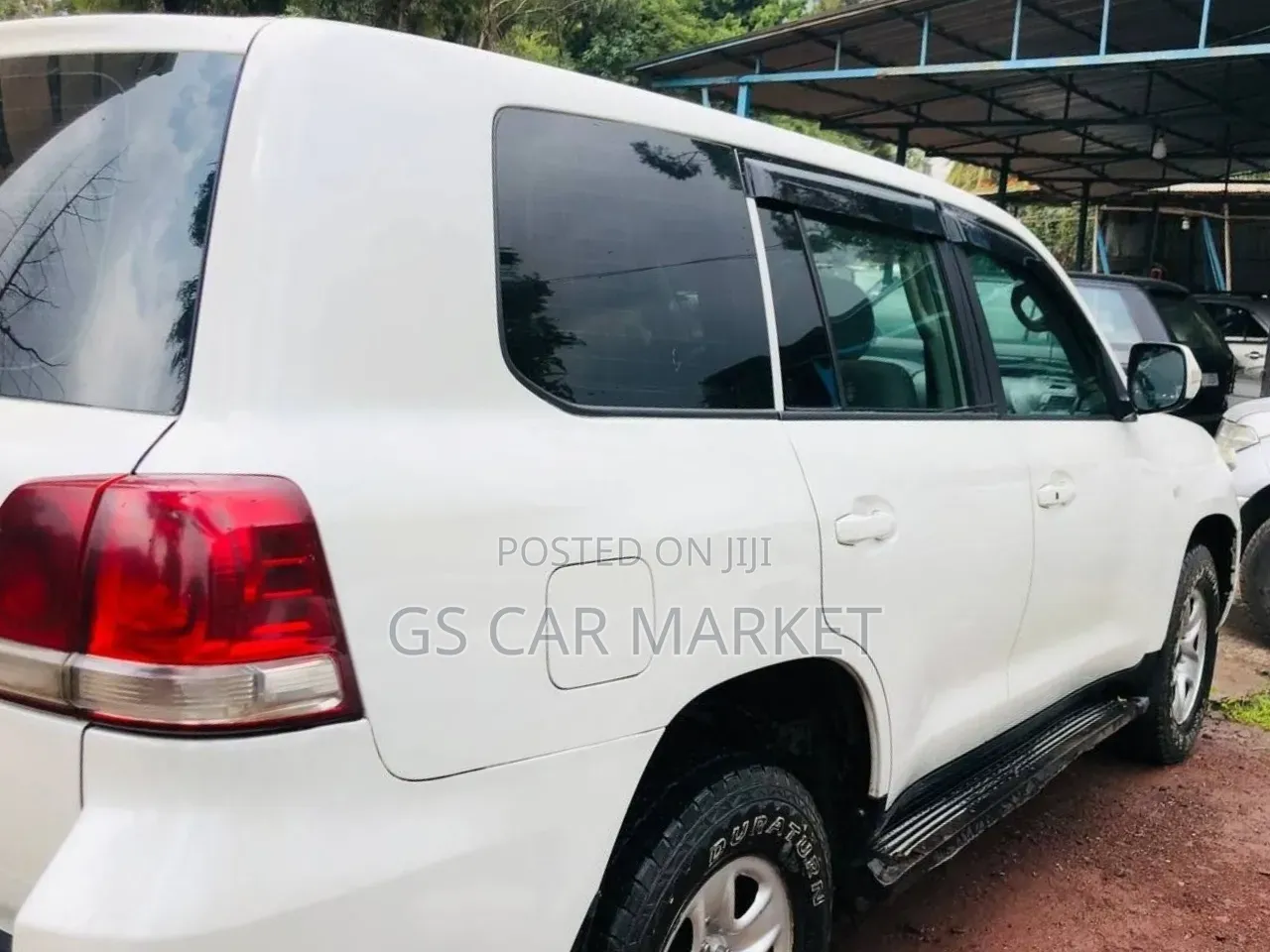 Toyota Land Cruiser 2009 White