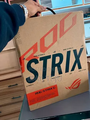 New Laptop Asus ROG Strix G16 G614 16GB Intel Core i9 SSD 1T