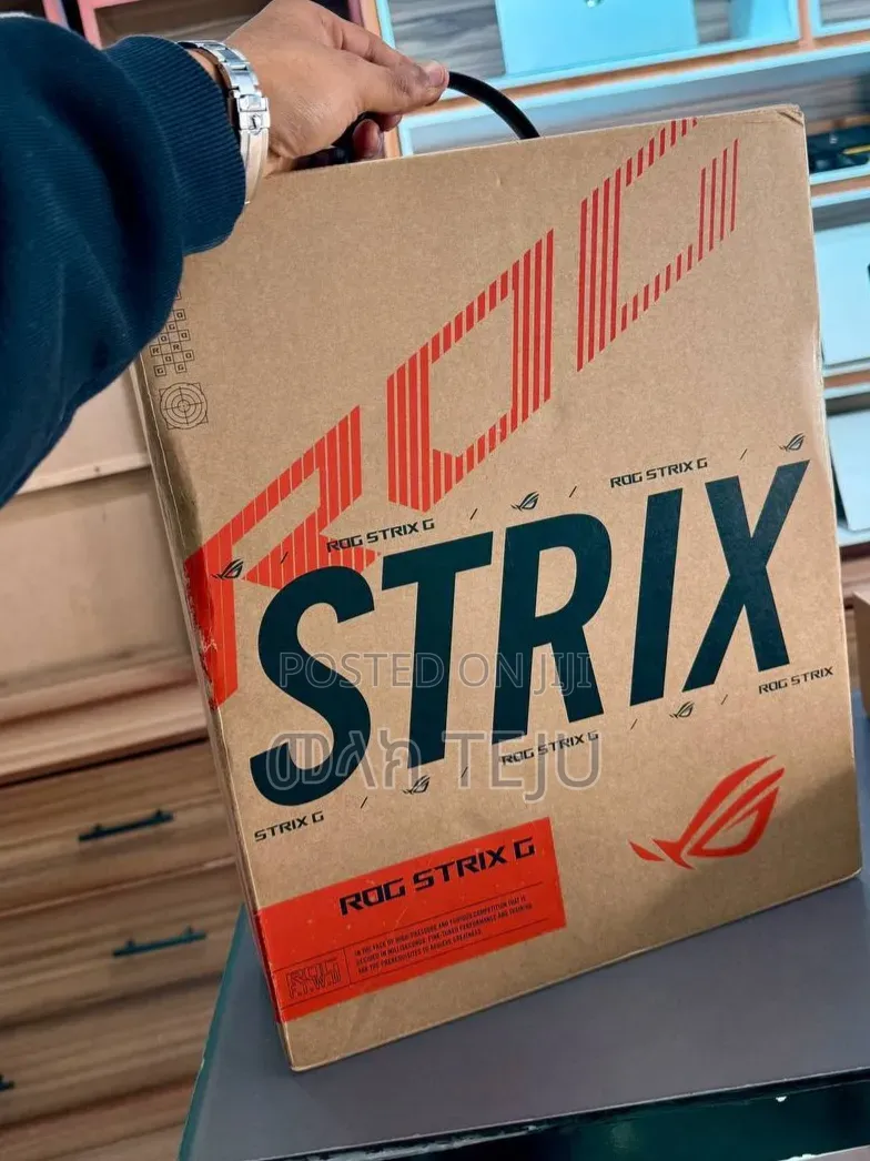 New Laptop Asus ROG Strix G16 G614 16GB Intel Core i9 SSD 1T