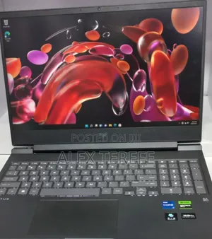 New Laptop HP Victus 16 16GB Intel Core i7 SSD 1T