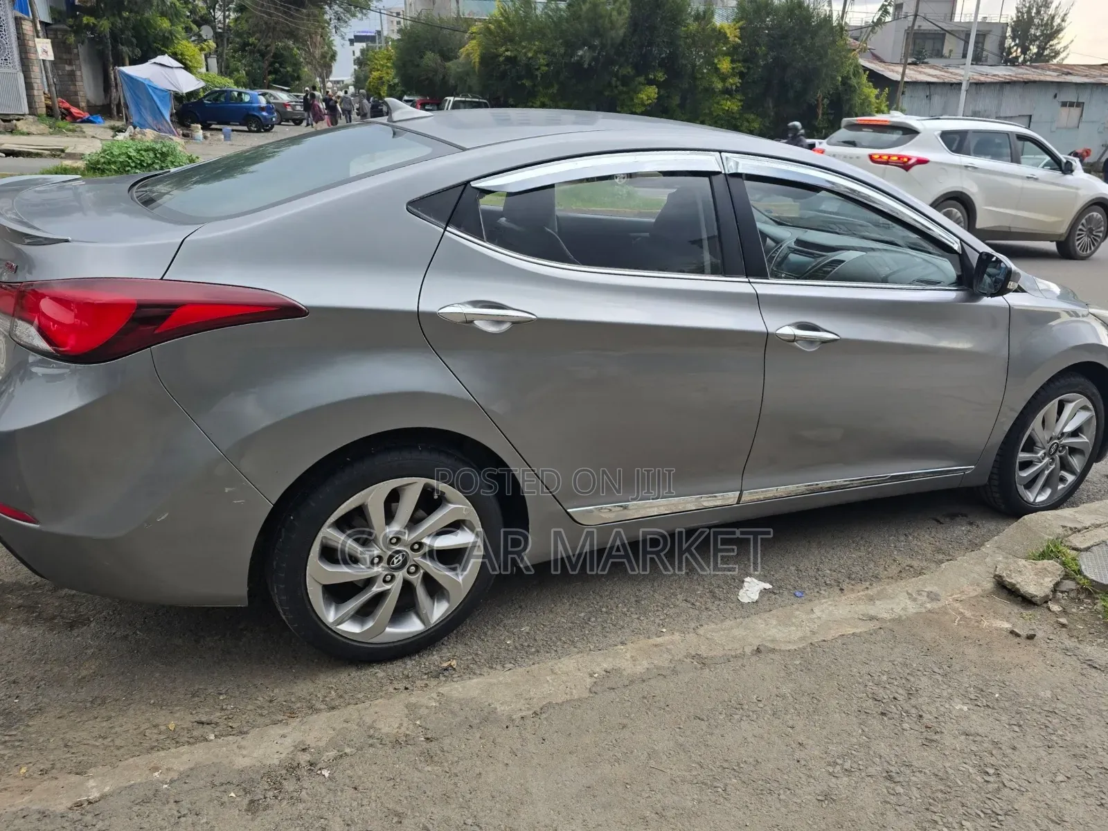 Hyundai Avante 2014 Silver