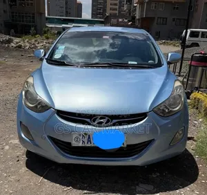 Hyundai Elantra 2013 Blue