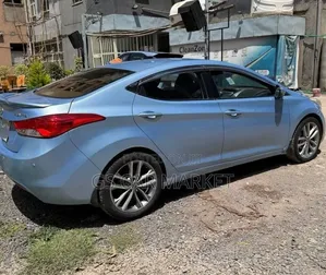 Hyundai Elantra 2013 Blue