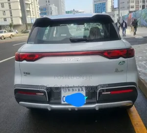 BYD Yuan Up 45 kWh FWD 2024 Ivory