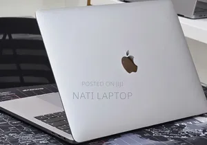 New Laptop Apple MacBook Pro 2019 16GB Intel Core i7 SSD 256GB
