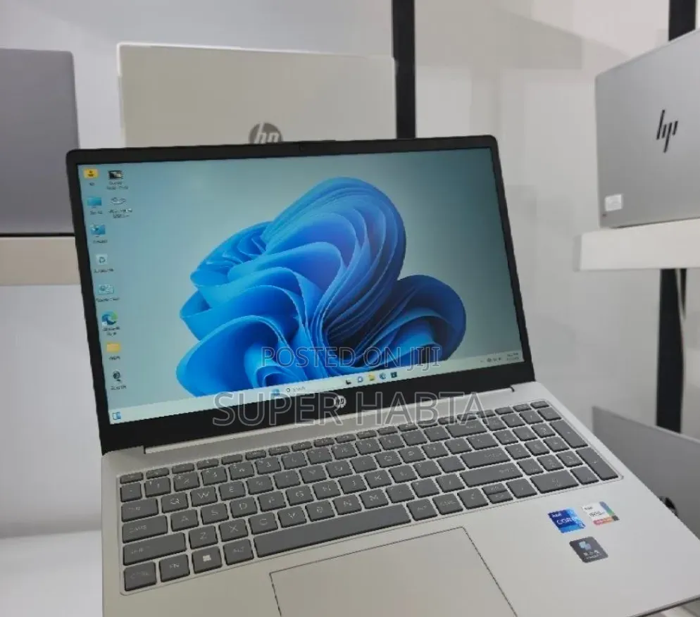 New Laptop HP Stream Notebook 16GB Intel Core i7 SSD 512GB