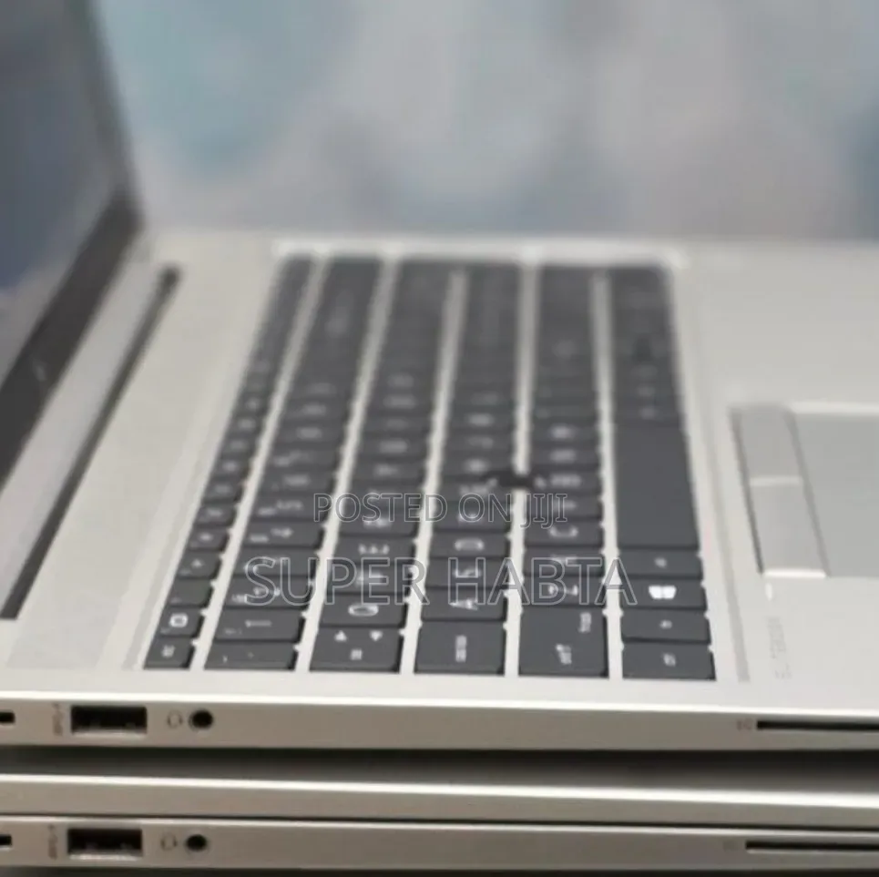 New Laptop HP EliteBook 840 G8 16GB Intel Core i7 SSD 512GB