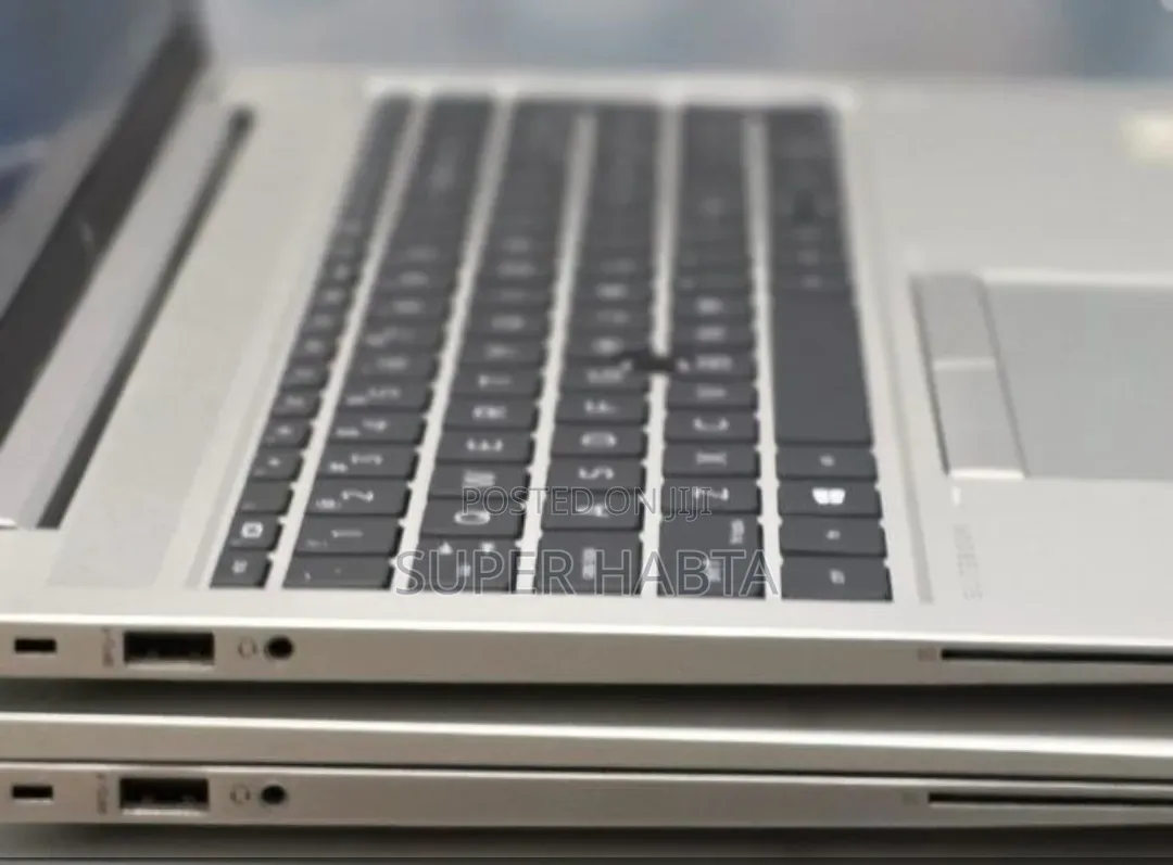 New Laptop HP EliteBook 840 G8 16GB Intel Core i7 SSD 512GB