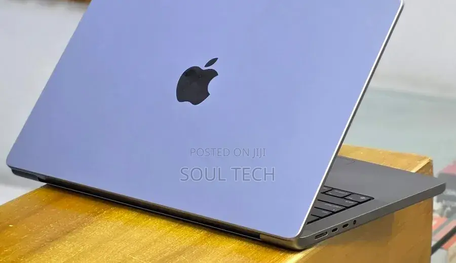 New Laptop Apple MacBook Pro 2021 M1 32GB Apple M1 Pro SSD 512GB
