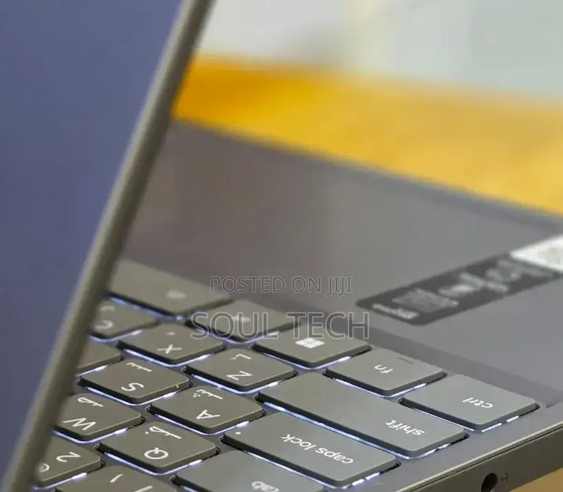 New Laptop Lenovo Ideapad 3 16GB Intel Core i7 SSD 512GB