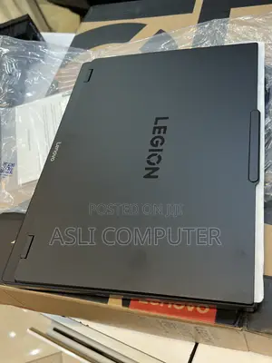 New Laptop Lenovo Legion 5 32GB Intel Core Ultra 9 SSD 1T