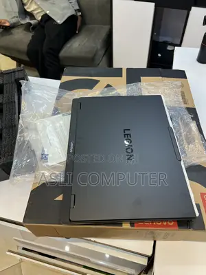 New Laptop Lenovo Legion 5 32GB Intel Core Ultra 9 SSD 1T