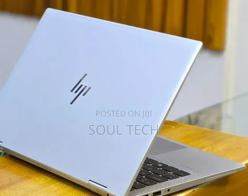 New Laptop HP EliteBook 830 G8 16GB Intel Core i5 SSD 512GB