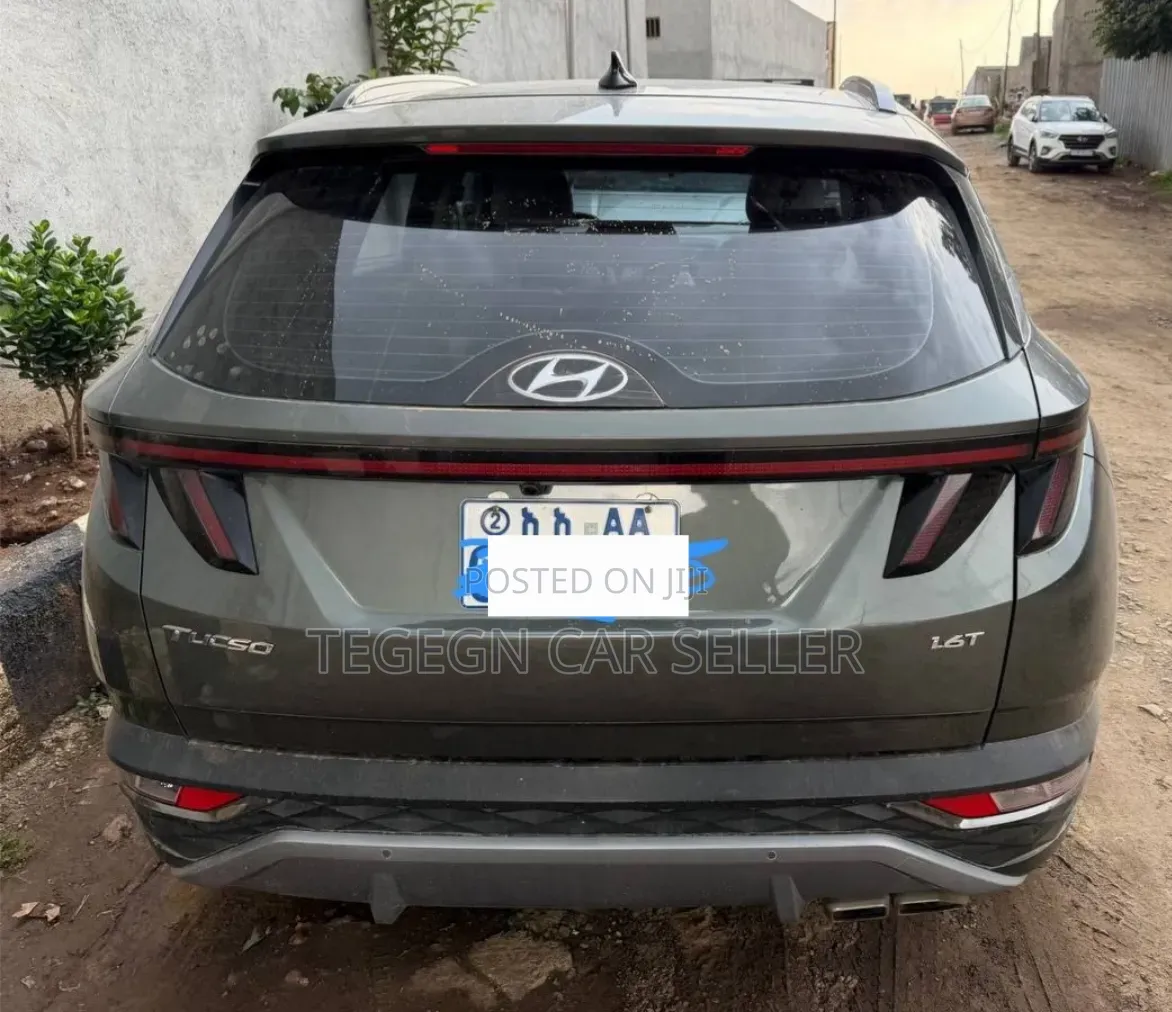 Hyundai Tucson 2023 Gray
