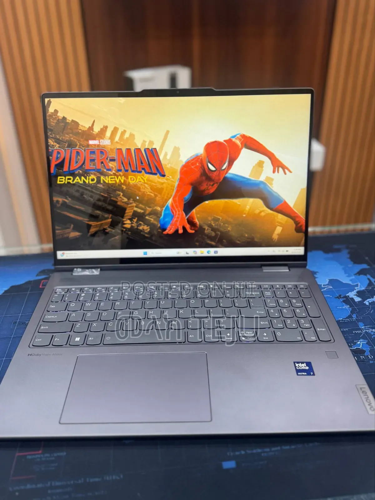 New Laptop Lenovo ThinkPad Yoga 16GB Intel Core Ultra 7 SSD 512GB