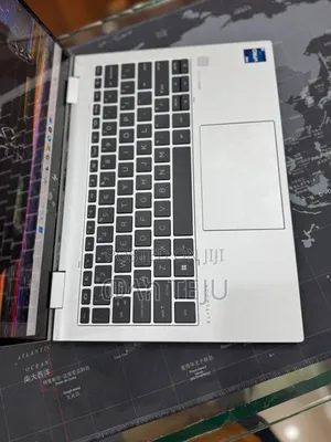 New Laptop HP EliteBook 830 16GB Intel Core i7 SSD 512GB