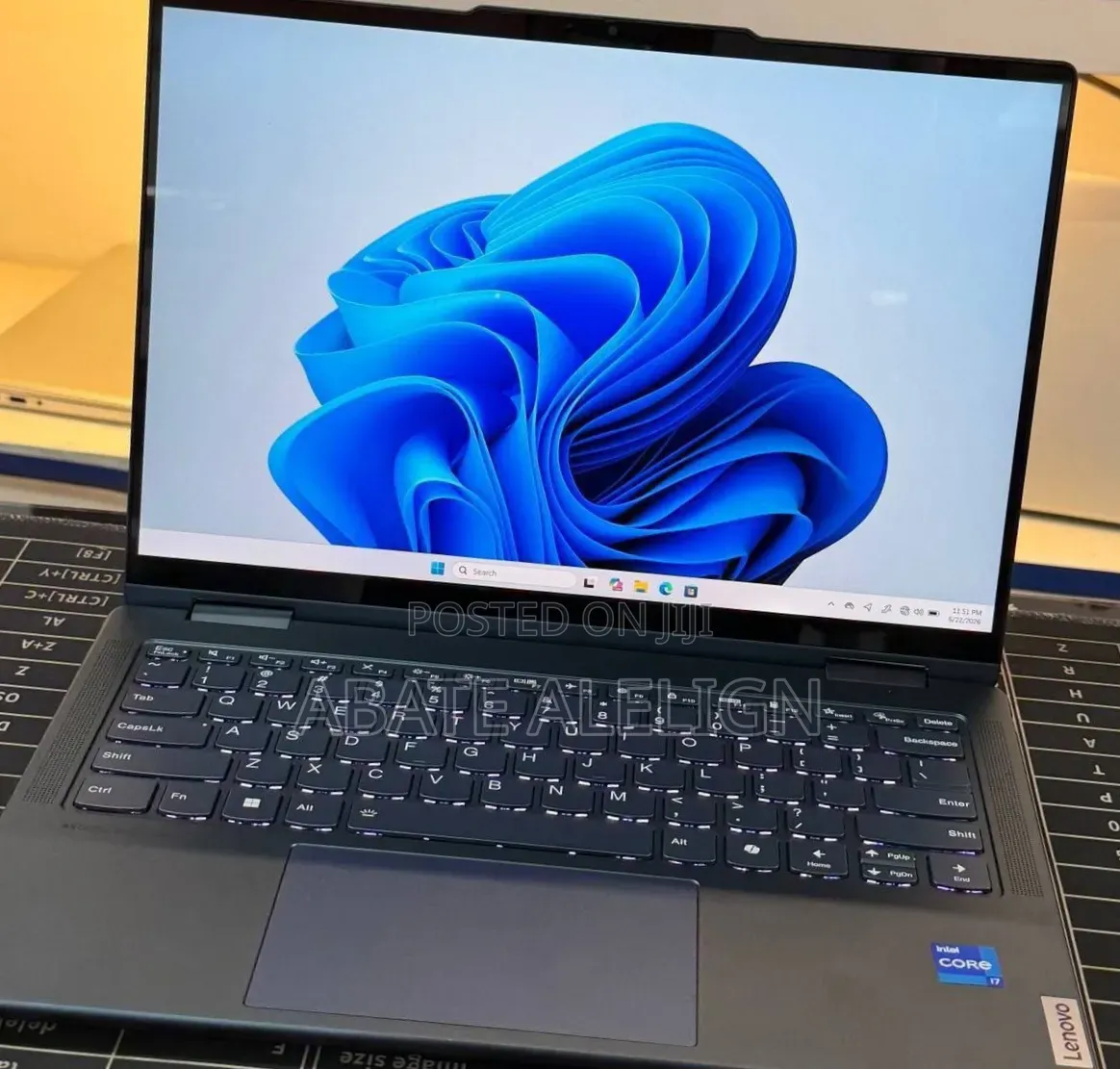 New Laptop Lenovo Yoga 7 15ITL5 16GB Intel Core i7 SSD 512GB