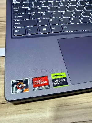 New Laptop Lenovo Legion 5 16GB AMD Ryzen 7 SSD 512GB
