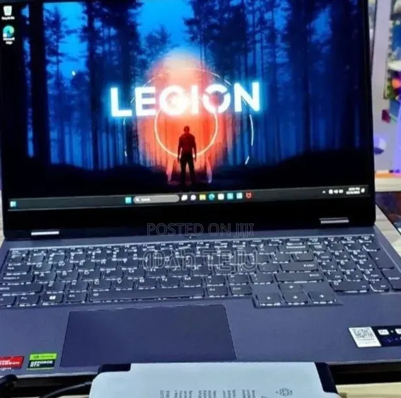 New Laptop Lenovo Legion 5 16GB AMD Ryzen 7 SSD 512GB