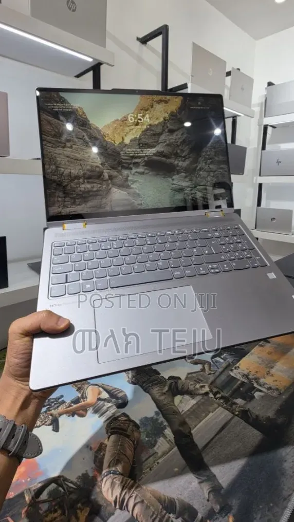 New Laptop Lenovo Yoga 3 16GB AMD Ryzen 7 SSD 512GB
