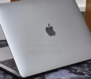 New Laptop Apple MacBook Pro 2019 16GB Intel Core i7 SSD 1T