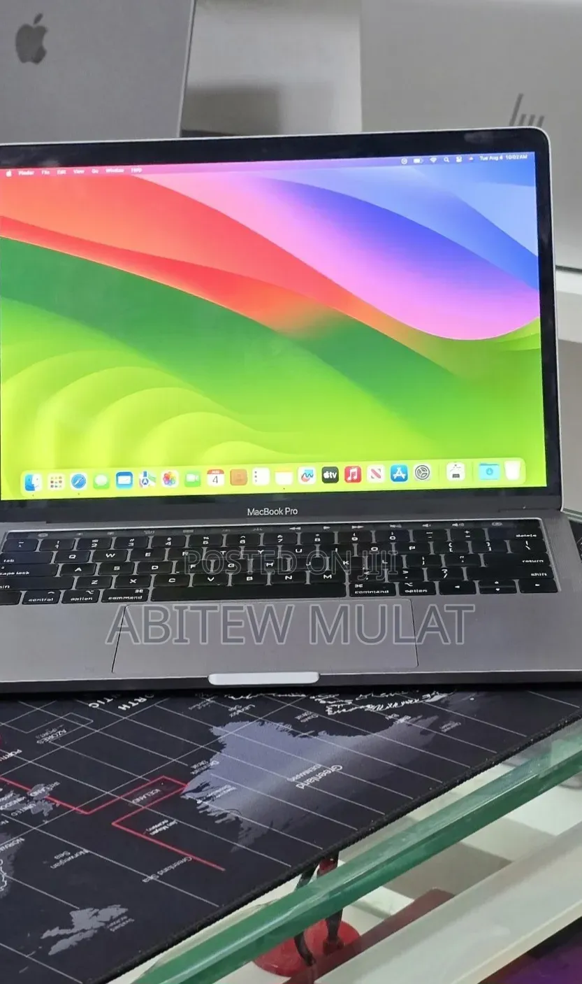 New Laptop Apple MacBook Pro 2019 16GB Intel Core i7 SSD 1T