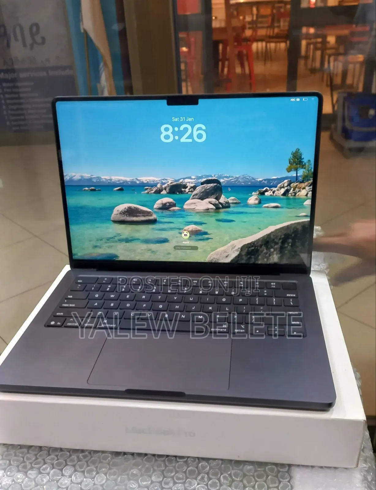 New Laptop Apple MacBook Pro 16GB Apple M5 SSD 512GB