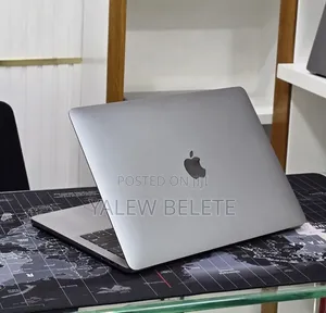 New Laptop Apple MacBook Pro 2019 16GB Intel Core i7 SSD 1T