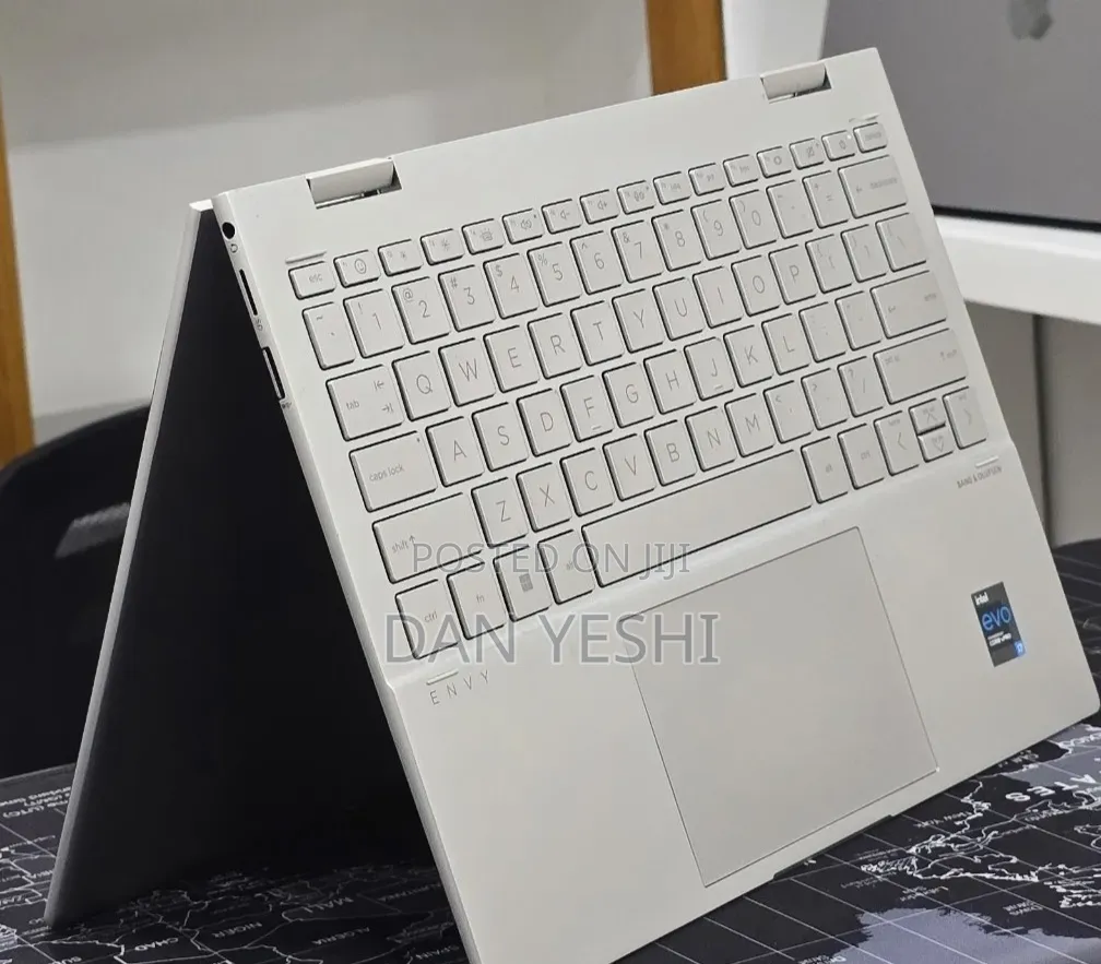 New Laptop HP Envy 13 16GB Intel Core i7 SSD 512GB