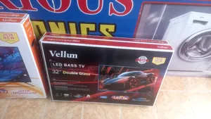 Vellum TV 32 Inch Debel Eskrin