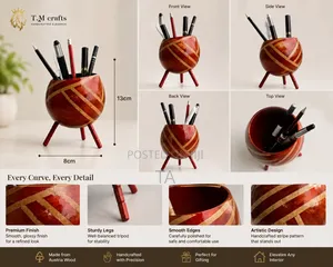 Handcrafted Natural Gourd Pen Pencil Holder