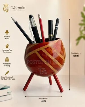 Handcrafted Natural Gourd Pen Pencil Holder